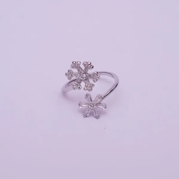 925 Sterling Silver Adjustable Snowflake Ring